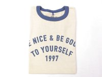 グッドオン　 半袖リンガープリントTシャツ   BE NICE    スモーキーブルー