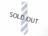 バタク　　　レジメンタル タイ　　　シルバー×ブルー