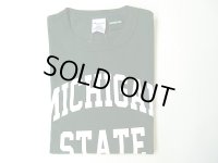 CHAMPION   T1011ロングスリーブTシャツ　　　　MICHIGAN(グリーン)