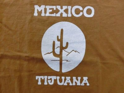 画像2: ミクスタ　　S/Sクループリント Tシャツ　   TIJUANA   キャメル 