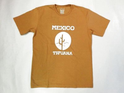 画像1: ミクスタ　　S/Sクループリント Tシャツ　   TIJUANA   キャメル 