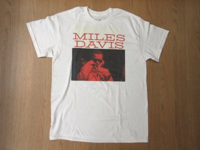 画像1: BLUESCENTRIC    半袖プリントTシャツ　　MILES DAVIS      White
