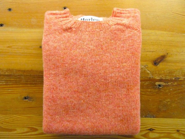 画像1: HARLEY OF SCOTLAND   PURE NEW WOOL クルーネックセーター     PARFAIT (1)