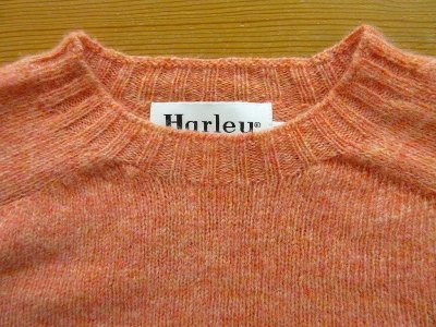 画像2: HARLEY OF SCOTLAND   PURE NEW WOOL クルーネックセーター  サイズ42以上   PARFAIT