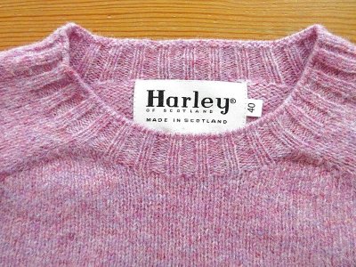 画像2: HARLEY OF SCOTLAND   PURE NEW WOOL クルーネックセーター  サイズ42以上   SWEETPEA