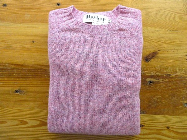 画像1: HARLEY OF SCOTLAND   PURE NEW WOOL クルーネックセーター     SWEETPEA (1)