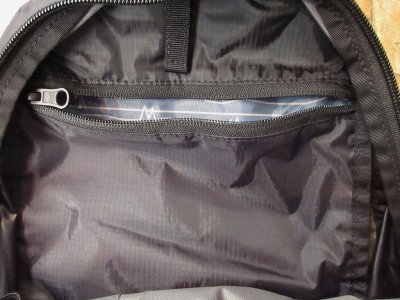 画像3: L.L.Bean     Stowaway Pack        BLACK