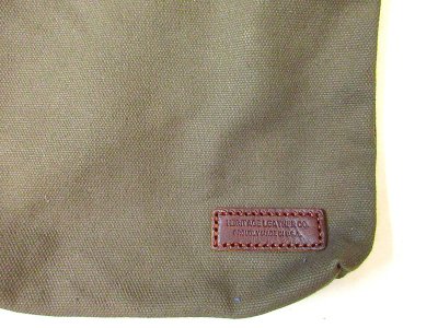 画像2: HERITAGE LEATHER　   　CANVAS SACOCHE BAG W/LEATHER STRAP　　　OLIVE