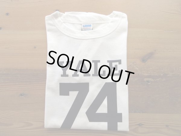 画像1: CHAMPION   　TRUE TO ARCHIVES  　    1/4 FOOT BALL T-SHIRT    　　YALE(ホワイト) (1)