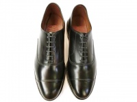 ALLEN EDMONDSのストレートチップが入荷